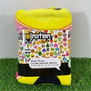 Emoji Nation Plush Throw Blanket Pink and Yellow Warm and Cozy